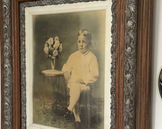 ornate victorian fame with original photo 