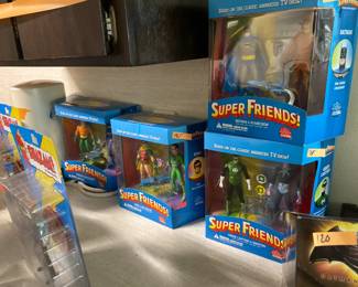 SUPER FRIENDS