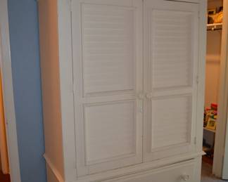 Armoire
