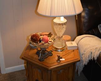 Crystal lamps
Vintage end tables