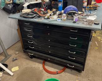 This tool box and the other two are connected with table top, it’s sold as one unit, you will need a trailer to load it
