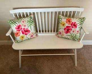 009 White Bench