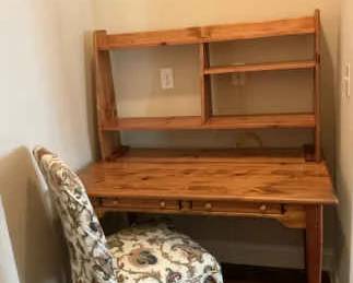 Farmhouse Style Desk N Chair