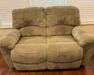 Reclining Loveseat