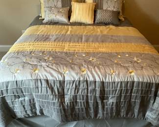 Bed And Linens