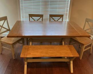 005 Kitchen Table Chairs