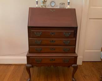 Ladies Secretary Drop Down Desk. 4 drawers.