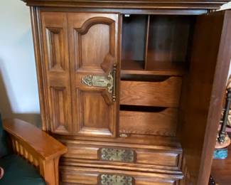 Chest of drawers solid wood