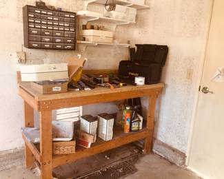 Workbench with accessories