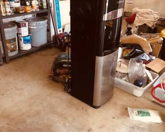 Water cooler