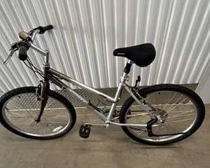 Specialized Expedition Women's Mountain Bike – 21 Speed Aluminum Frame Bicycle