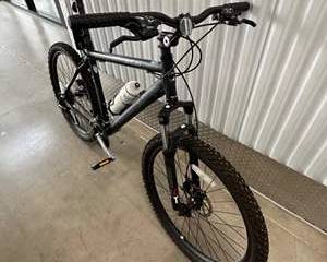 Northrock XC6 21-Speed Men's Mountain Bike Shimano Drivetrain Front Suspension 26” Wheels