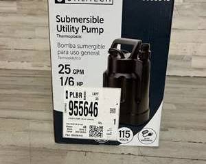 Utilitech Submersible Utility Pump 1/6 HP 25 GPM Thermoplastic 115V #0955646