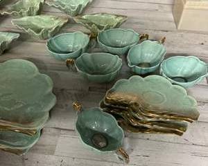 Vintage Shell Sea Ware Miami Pottery – Seafoam Green & Gold Scalloped Coastal Dinnerware Set