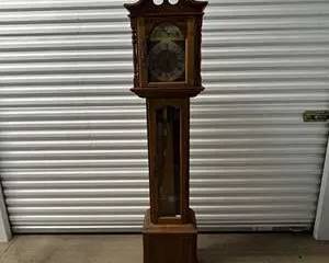 Vintage Emperor Grandfather Clock – Chain Driven Mechanical Longcase with Moon Dial & Chimes