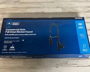 Project Source Flynt Commercial Style Pull-Down Kitchen Faucet Matte Black