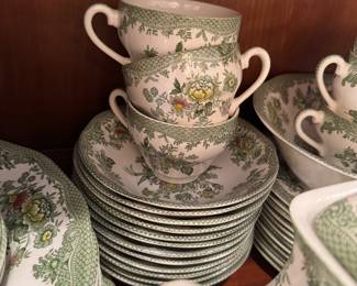 Large set oriental pheasant pattern by Wedgewood China