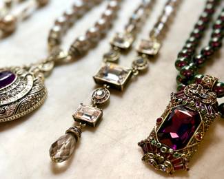 Heidi Daus details