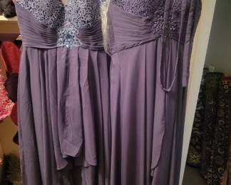 Lady's Dresses Size 6 And A Size 8