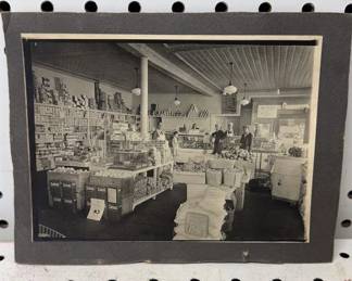 B&W General Store Photo