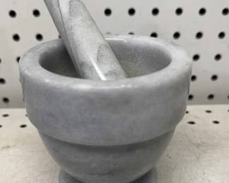 Mortar & Pestle