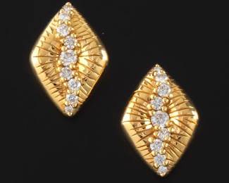 Kat Florence 18K Yellow Gold and Diamonds Earrings .10jpg