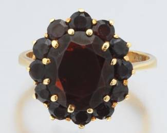 Ladies Garnet and Gold Ring