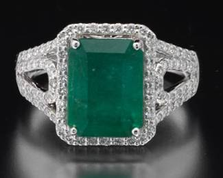 4.03 Emerald an Diamond Ring
