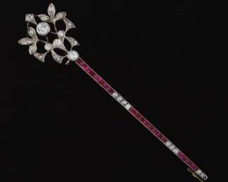 Edwardian Gold and Diamond Brooch