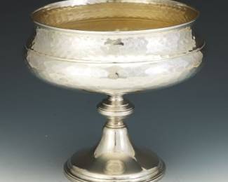 S.F. Cal. Sterling Sterling Siulver Hammered Footed Bowl Centrepiece