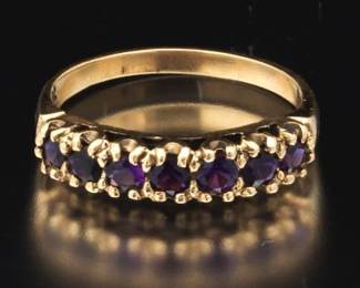 Ladies Gold and Amethyst Ring