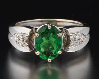 Ladies Tsavorite and Diamond Ring