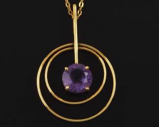 Ladies Gold and Amethyst Pendant on Chain