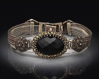 Lades Elegant Sterling Silver, Black Onyx and Marcasite Bracelet