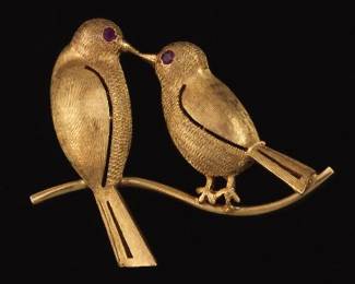 Ladies Vintage Gold and Ruby Lover Birds Pin Brooch