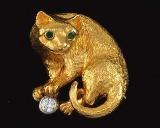 Tiffany Germany 18K Gold, Diamond and Emerald Cat Pin Brooch