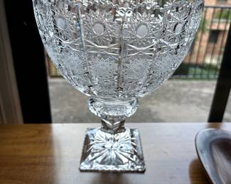 Exquisite star and sawtooth crystal centerpiece bowl.