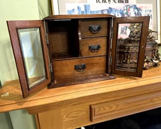 Jewelry Chest