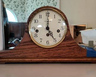 Howard Miller clock