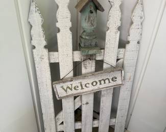 Welcome sign
