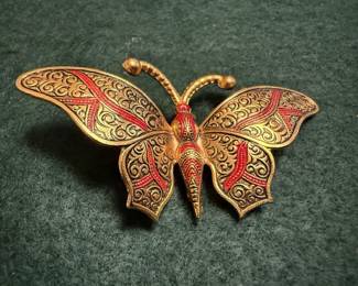 Vintage and antique costume jewelry