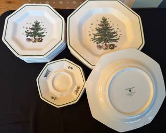 Christmas tree plate collection