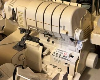 Evolve baby lock sewing machine 