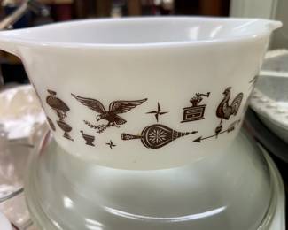 . . . Early American vintage Pyrex