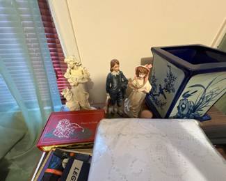 . .. more vintage figurines