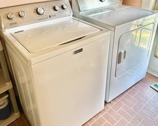 Maytag washer/dryer