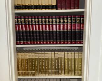 Encyclopedia set + World topics set