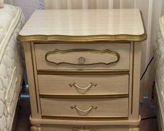 VINTAGE PROVINCIAL NIGHTSTAND