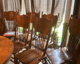 6 ANTIQUE OAK DINING TABLE CHAIRS