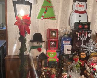 CHRISTMAS DECOR